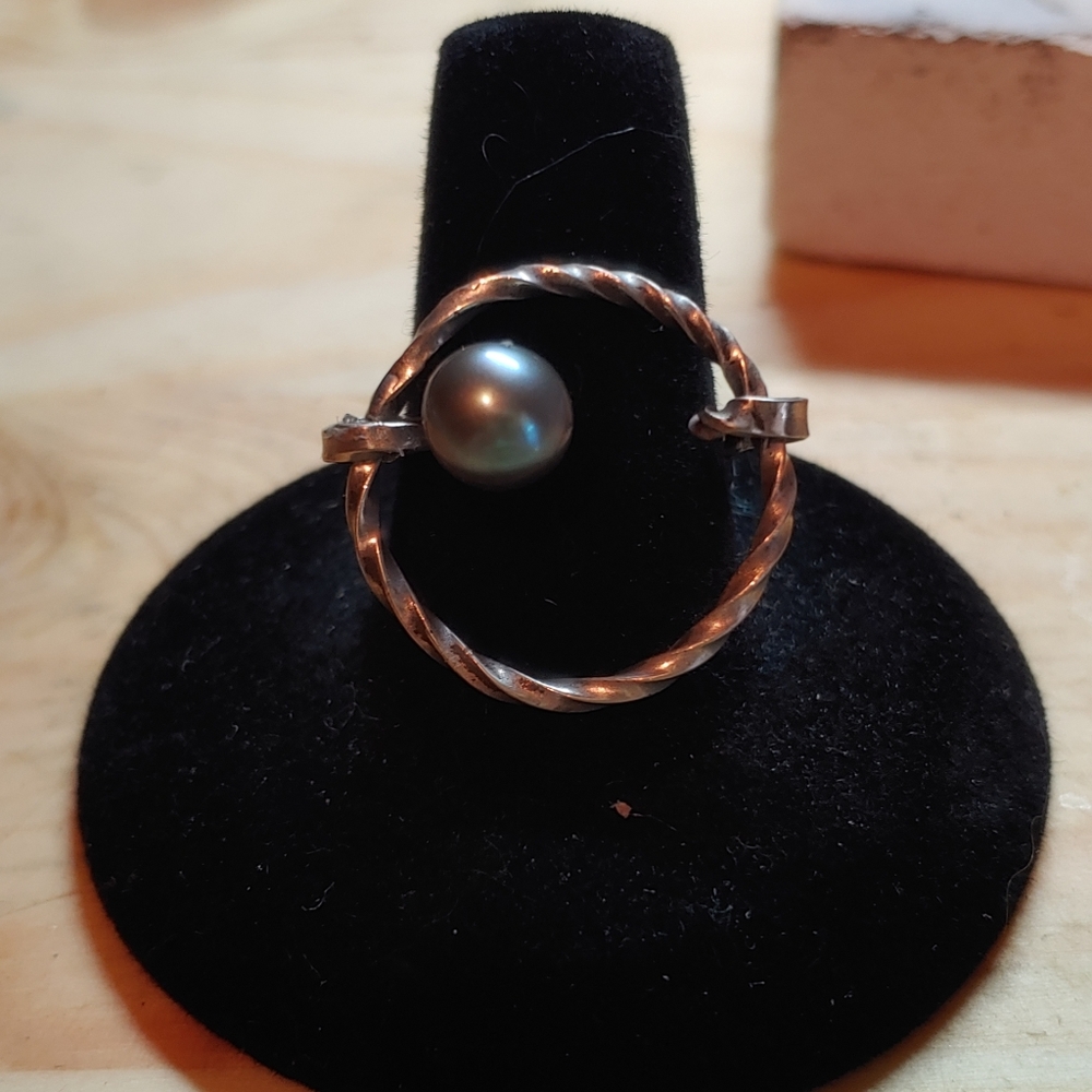 Sterling Silver Spinner Ring w/ Natural Pearl sz7